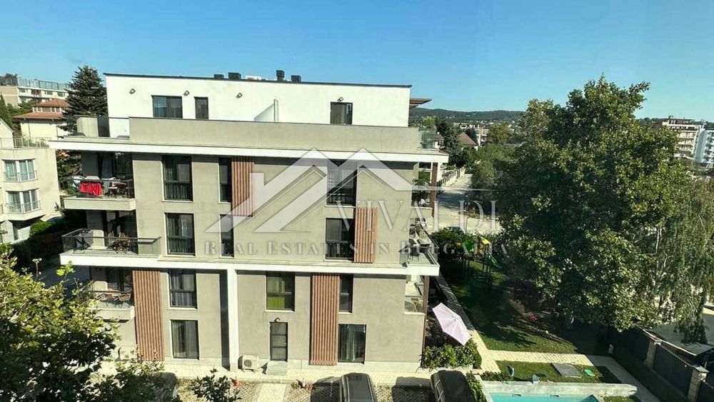 Двустаен под наем  в Св.Св.Константин и Елена, паркомясто.