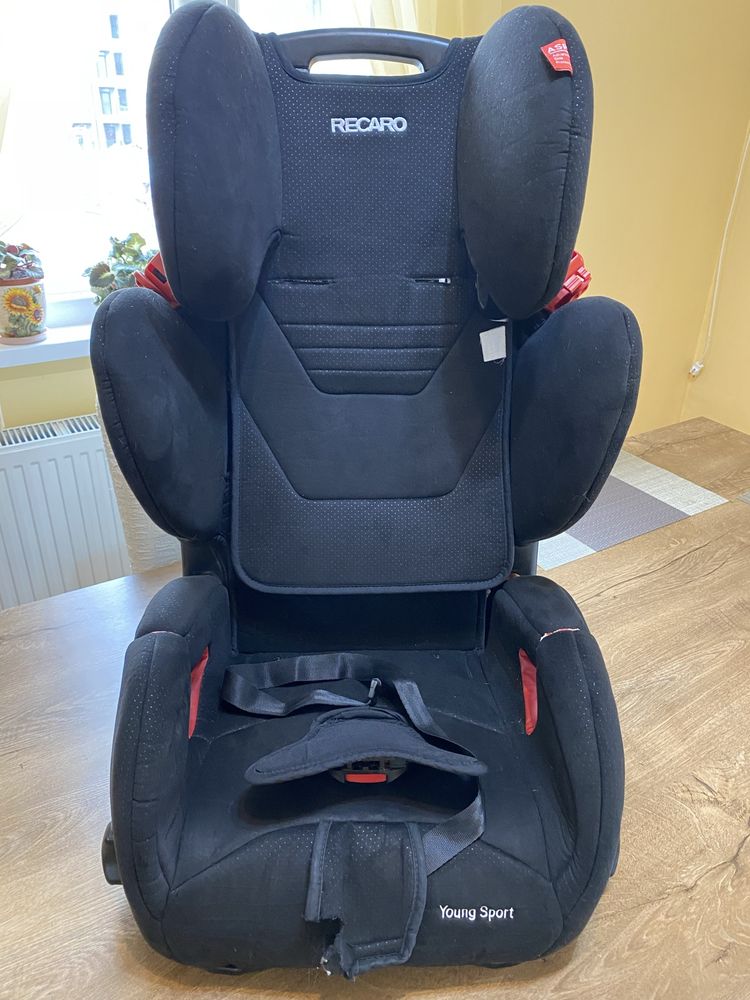 Столче за кола Recaro