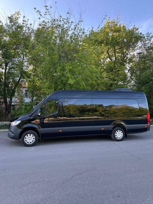 Аренда авто прокат авто  V class S class Sprinter с водителем