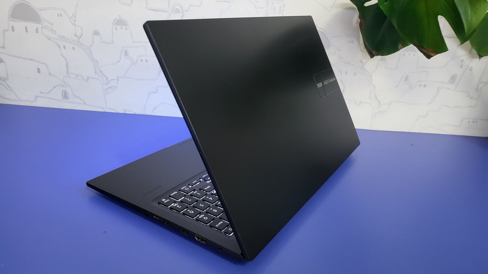 Ноутбук Asus Vivobook X1502V