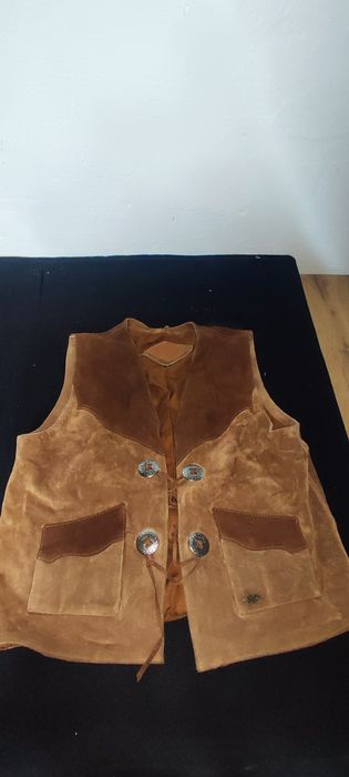 Vand vesta bărbați