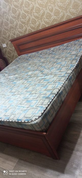Продается спальный гарнитур