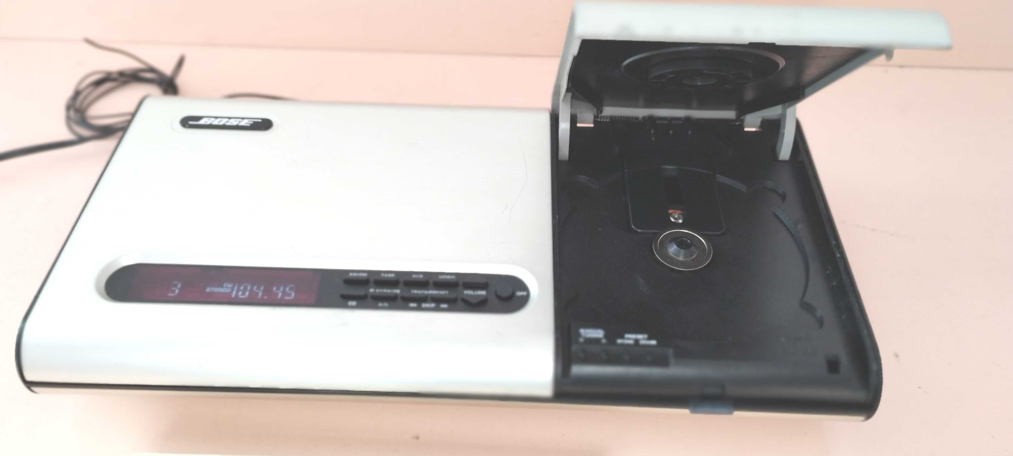 sistem muzica subwoofer Bose 2683-2  cu preamplificator Bose Lifestyle