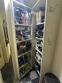 Шкаф за обувки с огледало