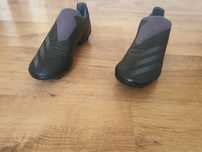 Ghete fotbal Adidas(marime 44)