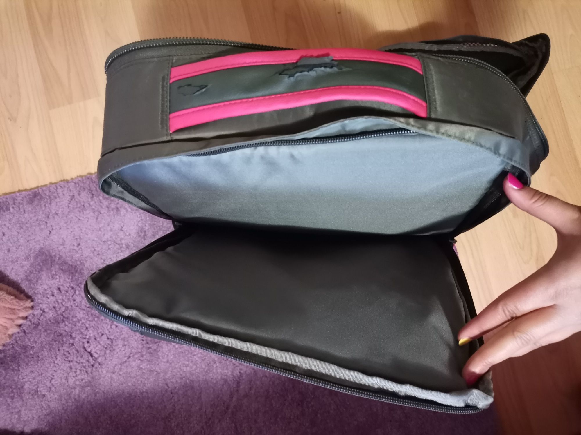 Чанта/раница за лаптоп