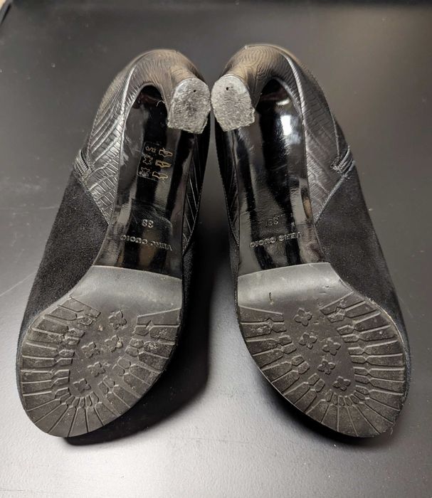 Botine Musette negre piele intoarsa tocuri marimea 38