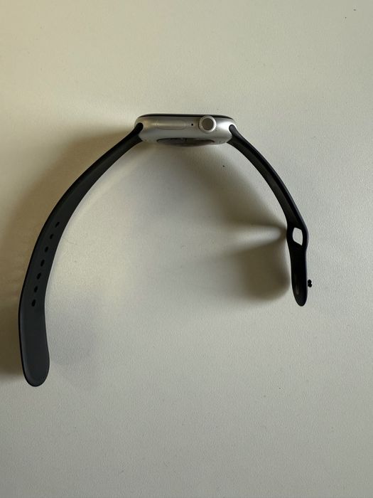 Часовник - Ейпъл уоч 10