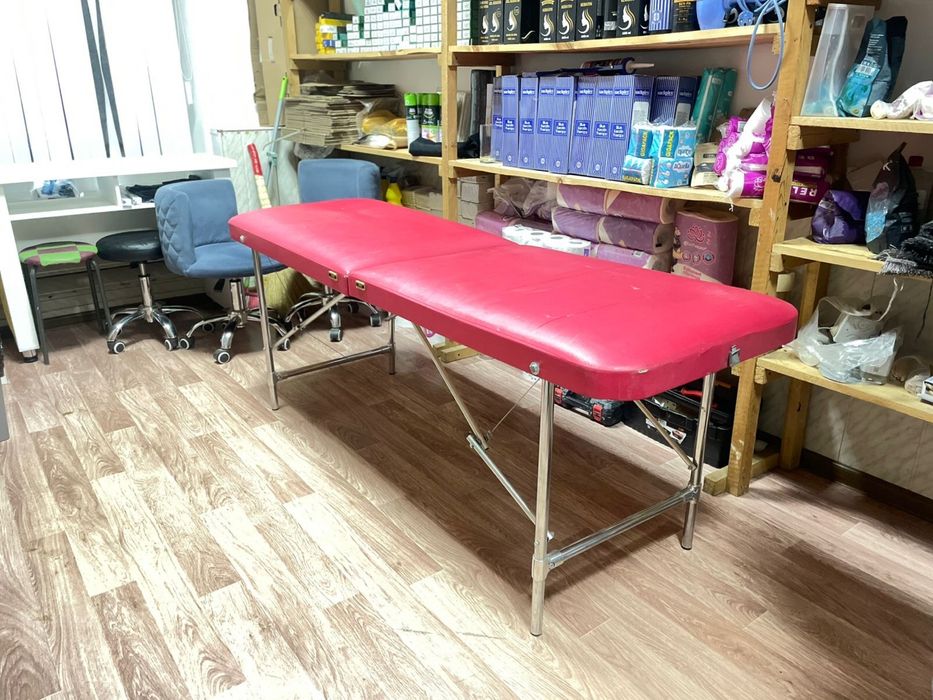 Продам кушетка+лампа