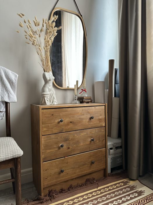 Продам комод и зеркало