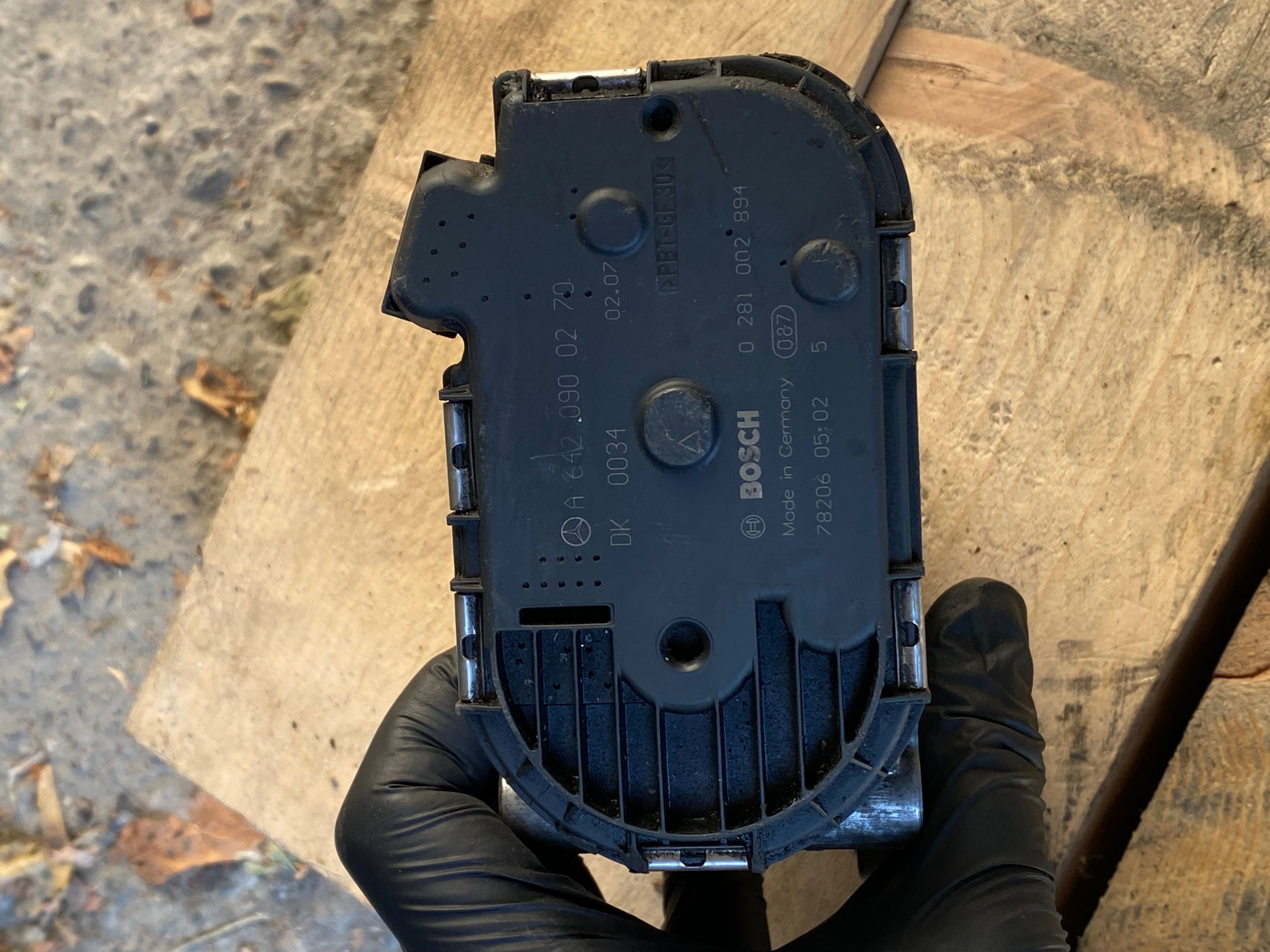 Дроселова клапа Mercedes / Chrysler CRD