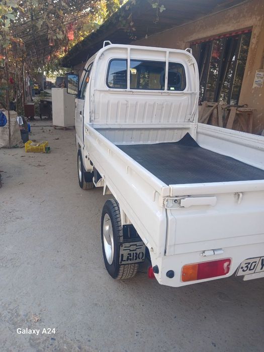 Labo sotiladi 2023 yil radnoy kraska urilmagan narxi 7500$