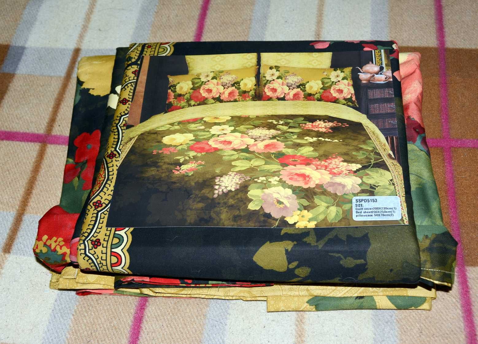 Комплекты постельного белья (8 тыс. тенге за комплект)