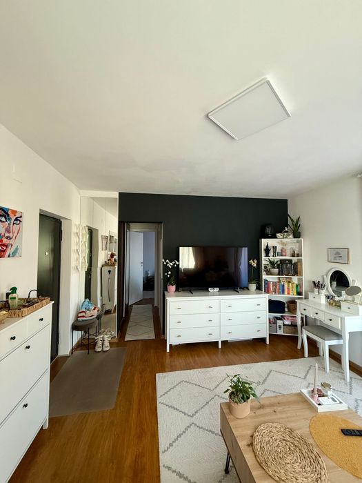 Proprietar -Apartament 2 camere Dumbravita cu gradina
