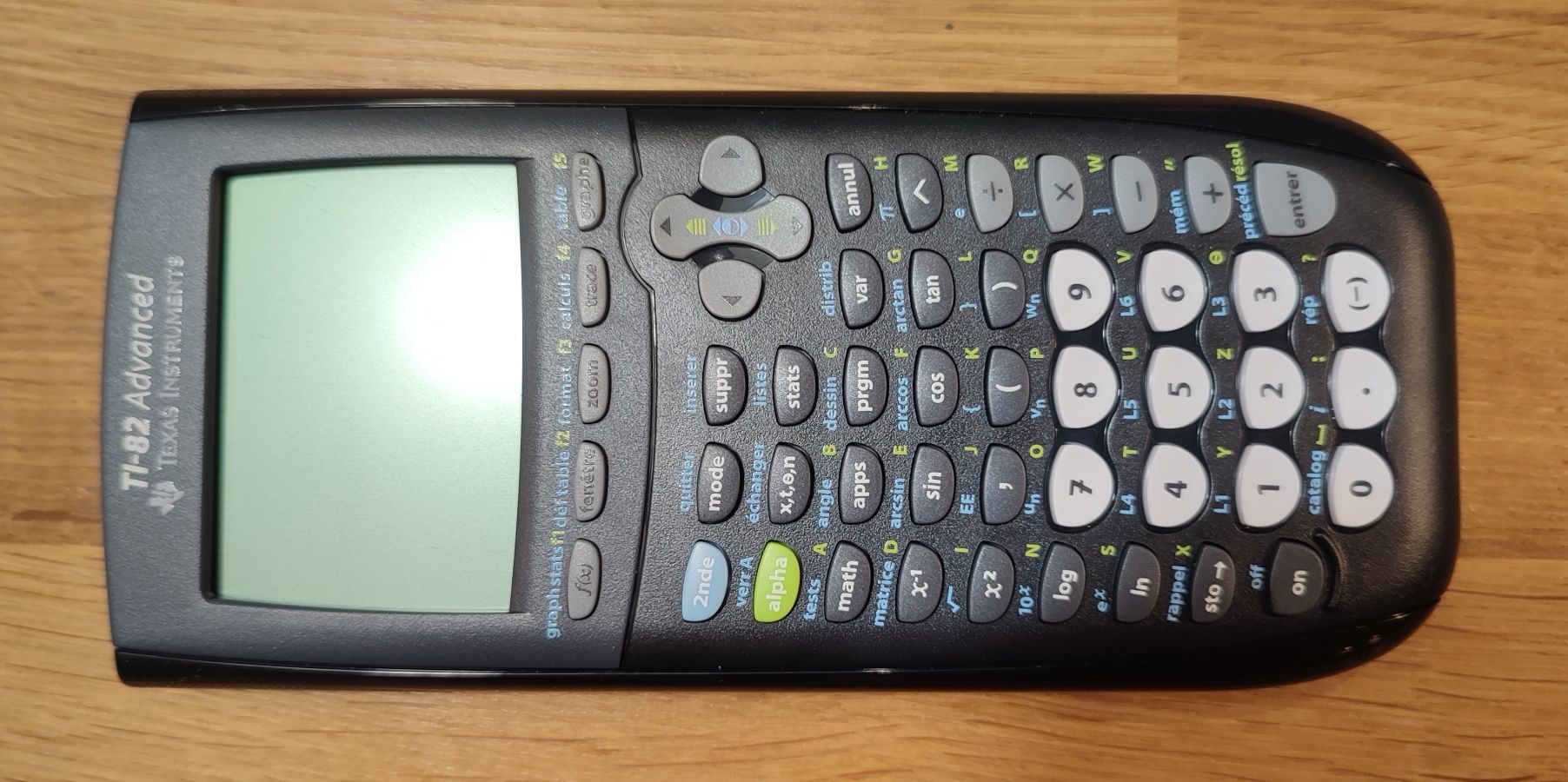 Calculator Stiintific, Calculator Grafic - Texas Instruments TI-82