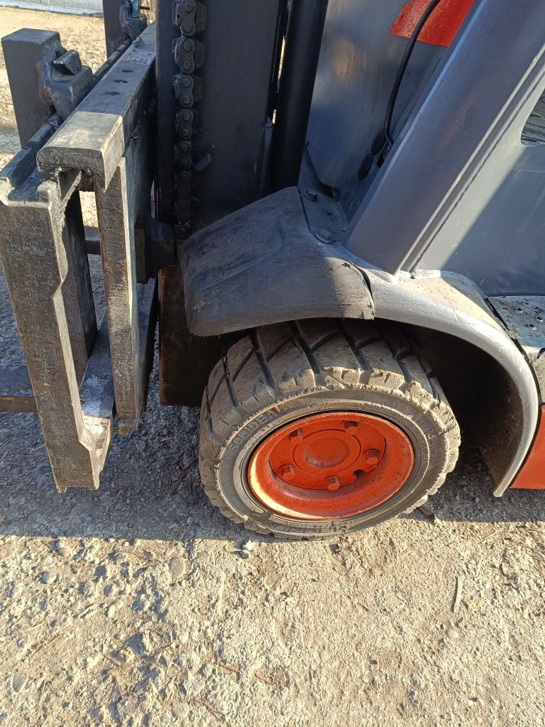 Motostivuitor Linde H18 2007