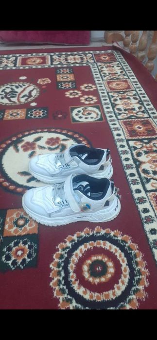 Ок кросовка     .