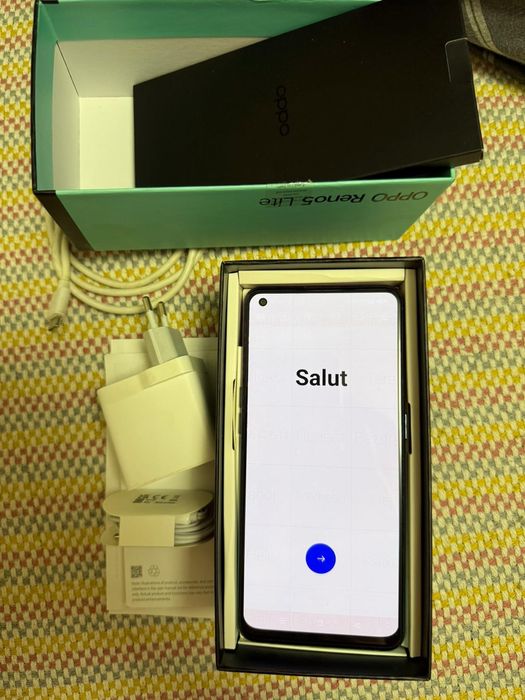 Oppo Reno 5 Lite, 128GB, 8+4 GB RAM, perfect funcțional, nu e spart