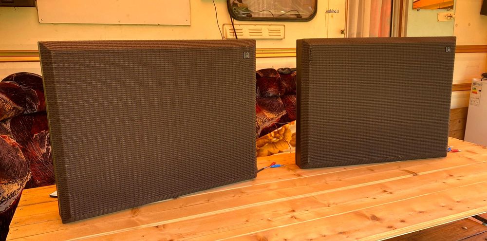 Boxe Bertagni Electroacoustic Systems BES SM-90 8 ohms 150W colectie