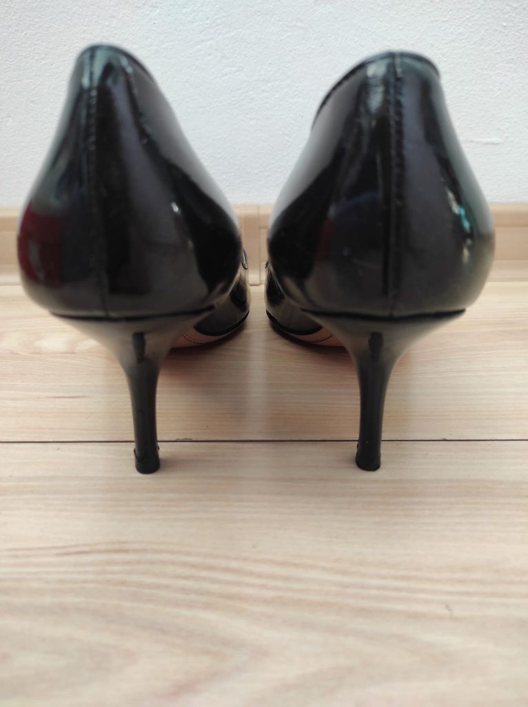 Pantofi cu toc dama Prada 39