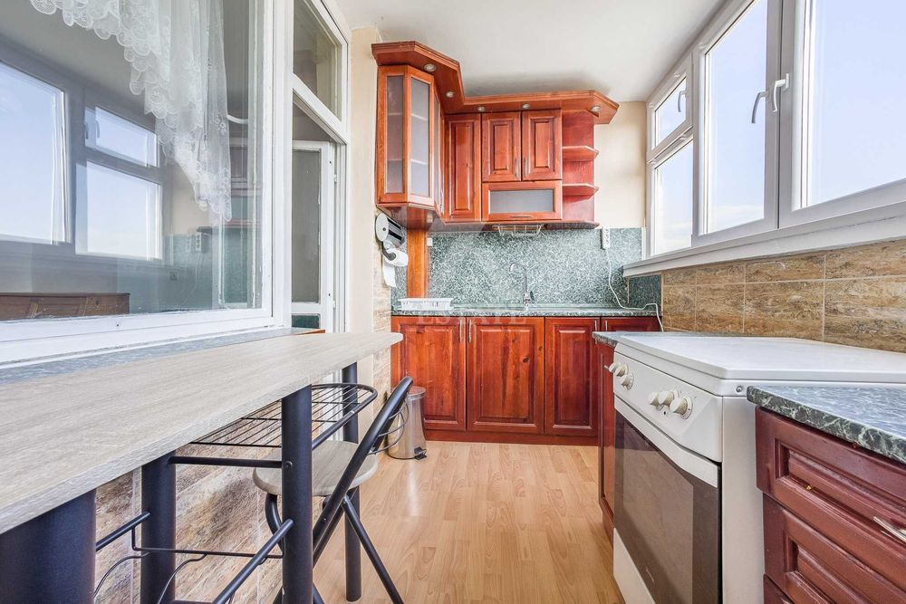 Дава се под наем Тристаен апартамент в София, Зона Б-18 - 74 кв.м за 613 € - Снимка #11