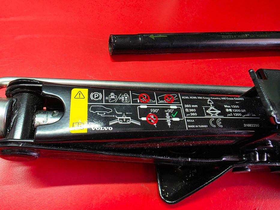 CRIC AUTO OEM - VOLVO - XC90 XC60 V90 Cross Country V60 Cross Country