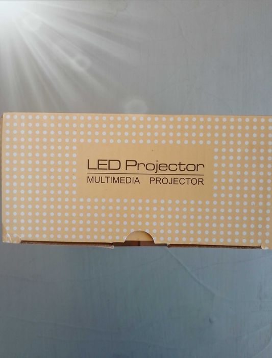 Проектор за телефон и таблет