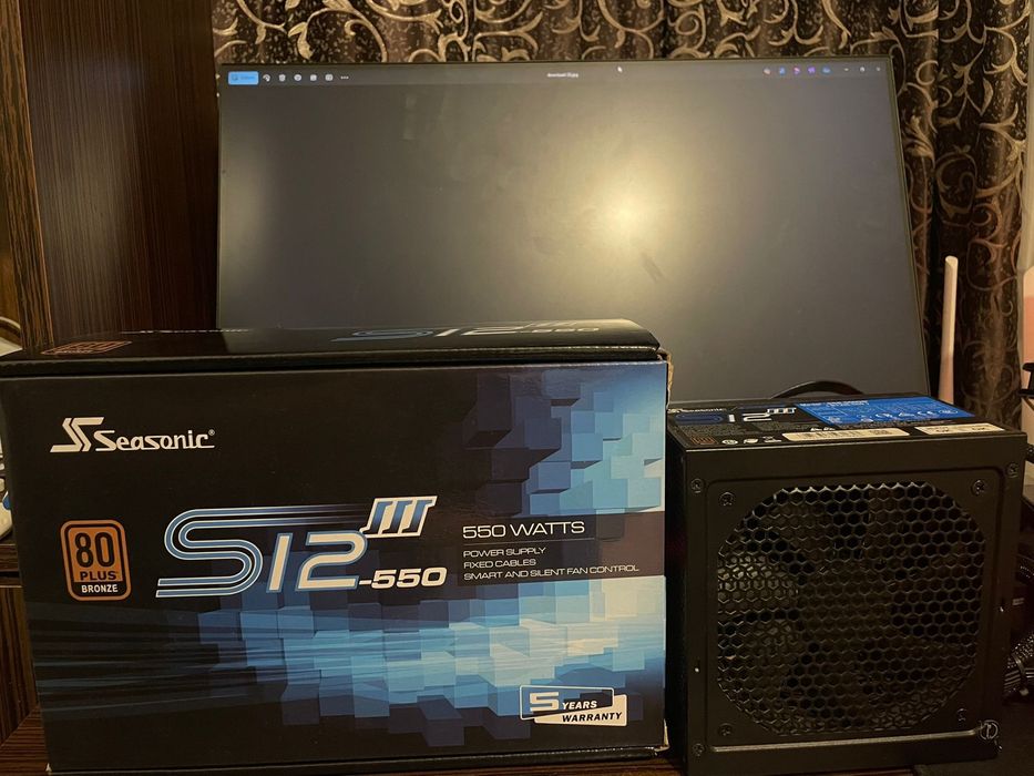 Sursa Seasonic S12III-550, 80+ Bronze, 550W