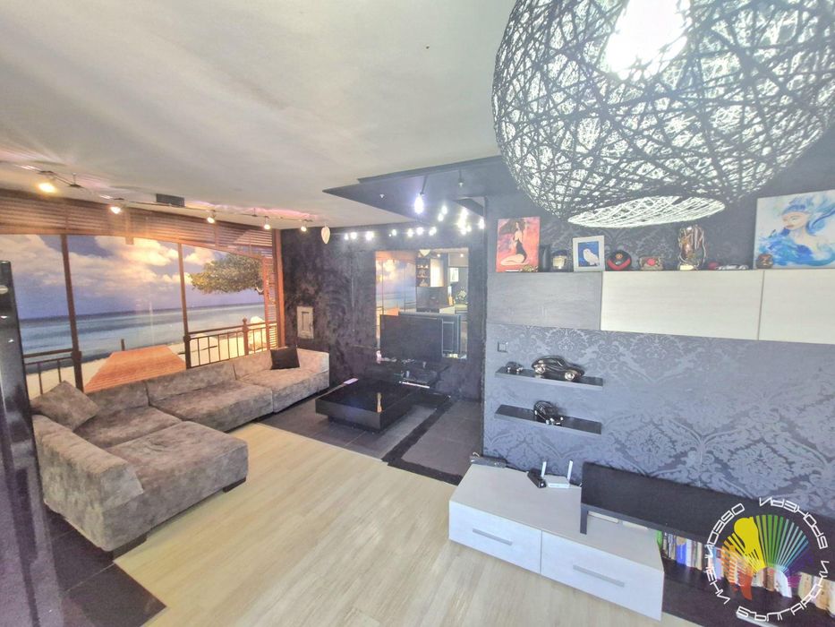 Дава се под наем Двустаен апартамент в Бургас, Изгрев - 70 кв.м за 510 € - Снимка #2