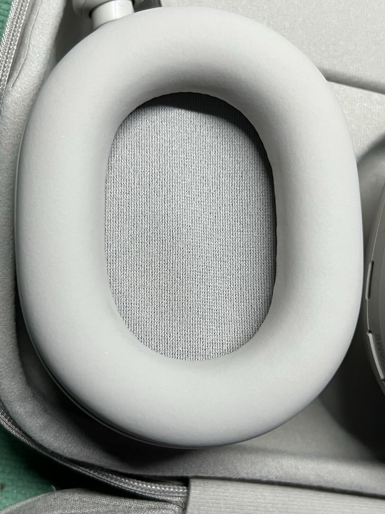 Sony - WH-1000XM5 Безжични слушалки с микрофон, ANC, сребристи