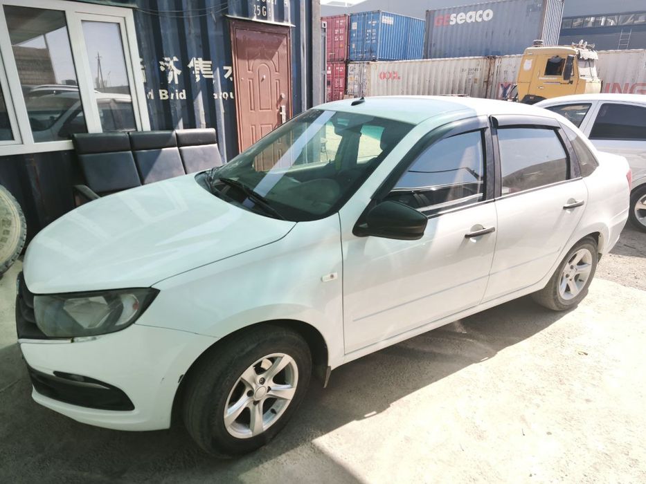 Lada granta 2018