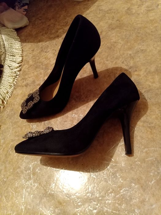 Женская обувь продам