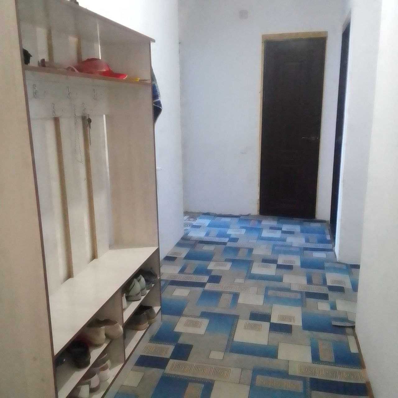 2 хонали квартира сотилади!