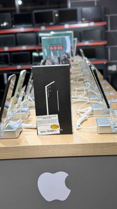 Телефон Samsung Galaxy S25 Ultra 512GB /Самсунг Галакси С25 Ультра 512