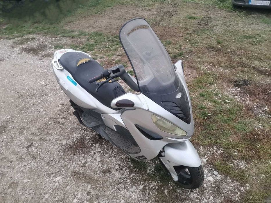 Scuter Malaguti Madison 125 Defect