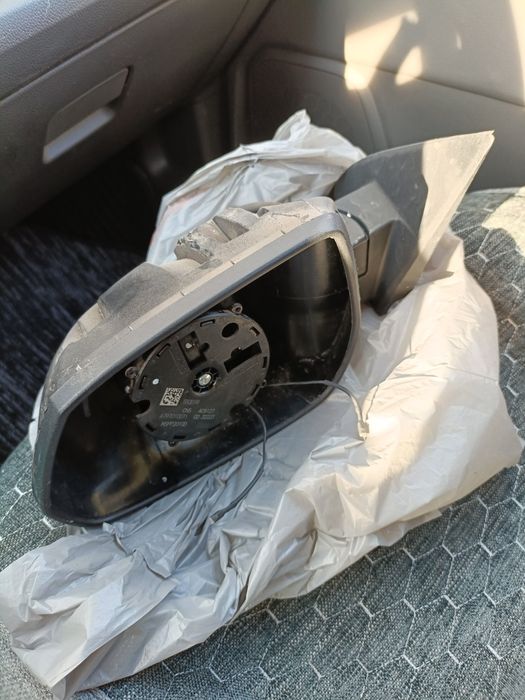 Боковое зеркало на кобальт