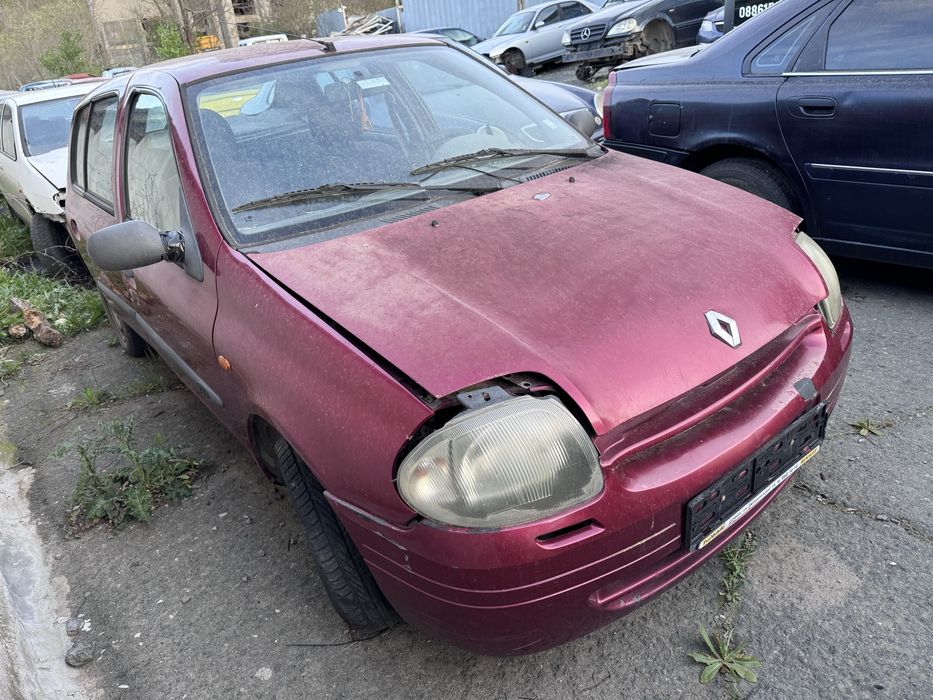 Renault Clio Simbol 1.4i 75кс На Части