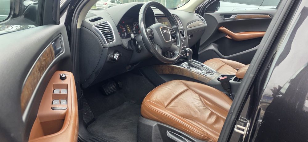 Variante +/- diferenta Audi Q5 din 2012 2 0d quatro