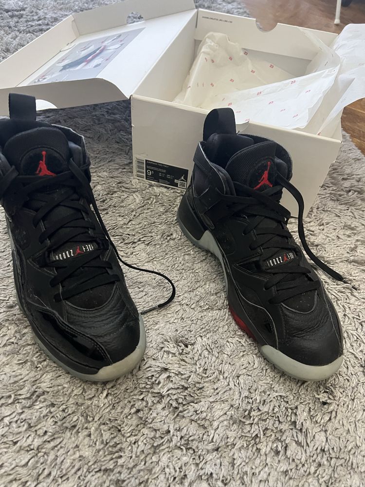 Мъжки кецове - nike jordan