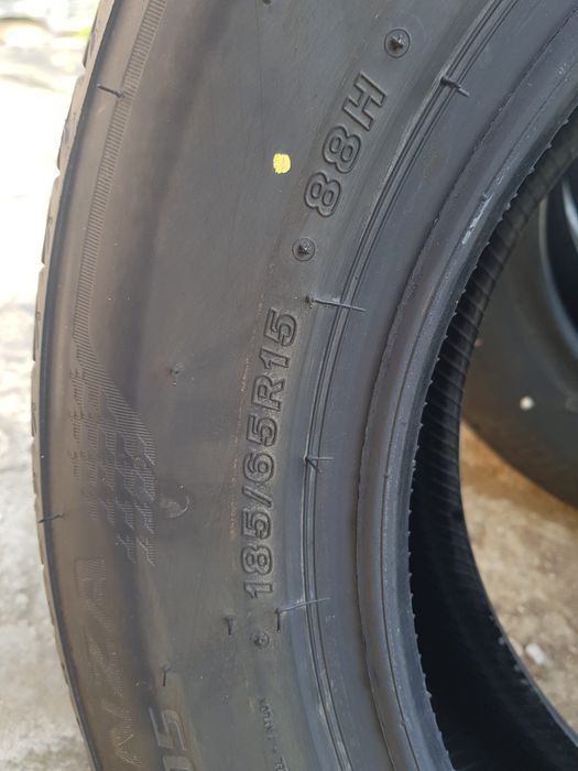 3 cauciucuri Bridgestone 185/65R15 noi