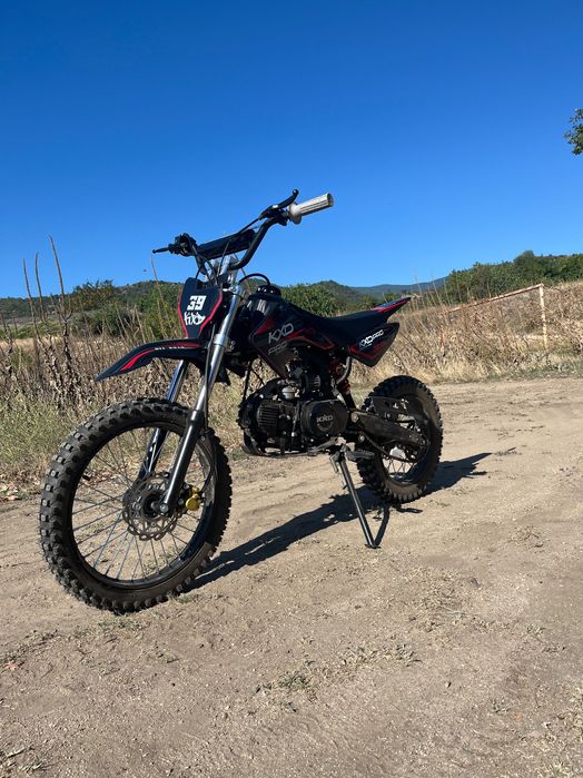 Продавам кросов мотор