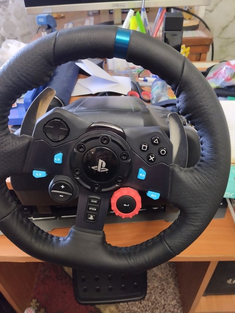 Logitech driving force gt29