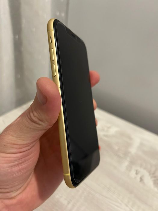 Vand sau schimb iphone XR perfect funcțional