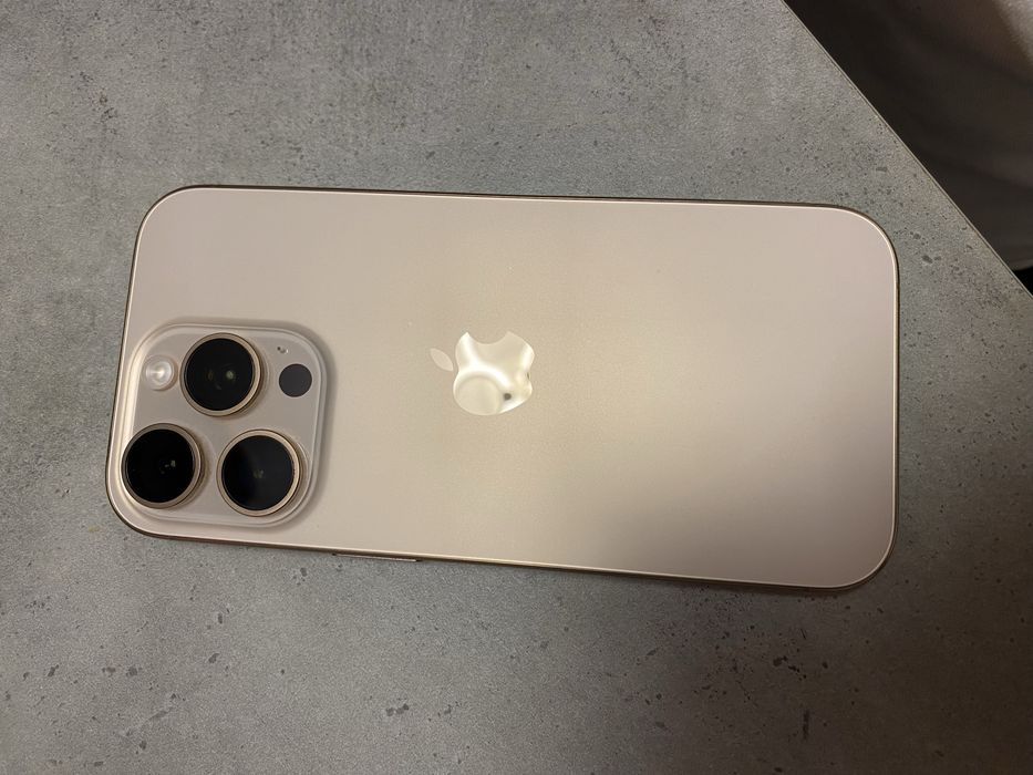 Vand iPhone 16 pro/256
