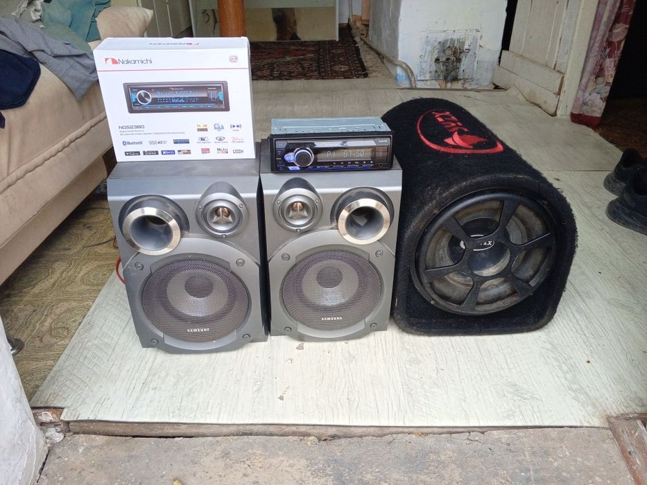 Сабвуфер, магнитола, колонки Обмен на айфон