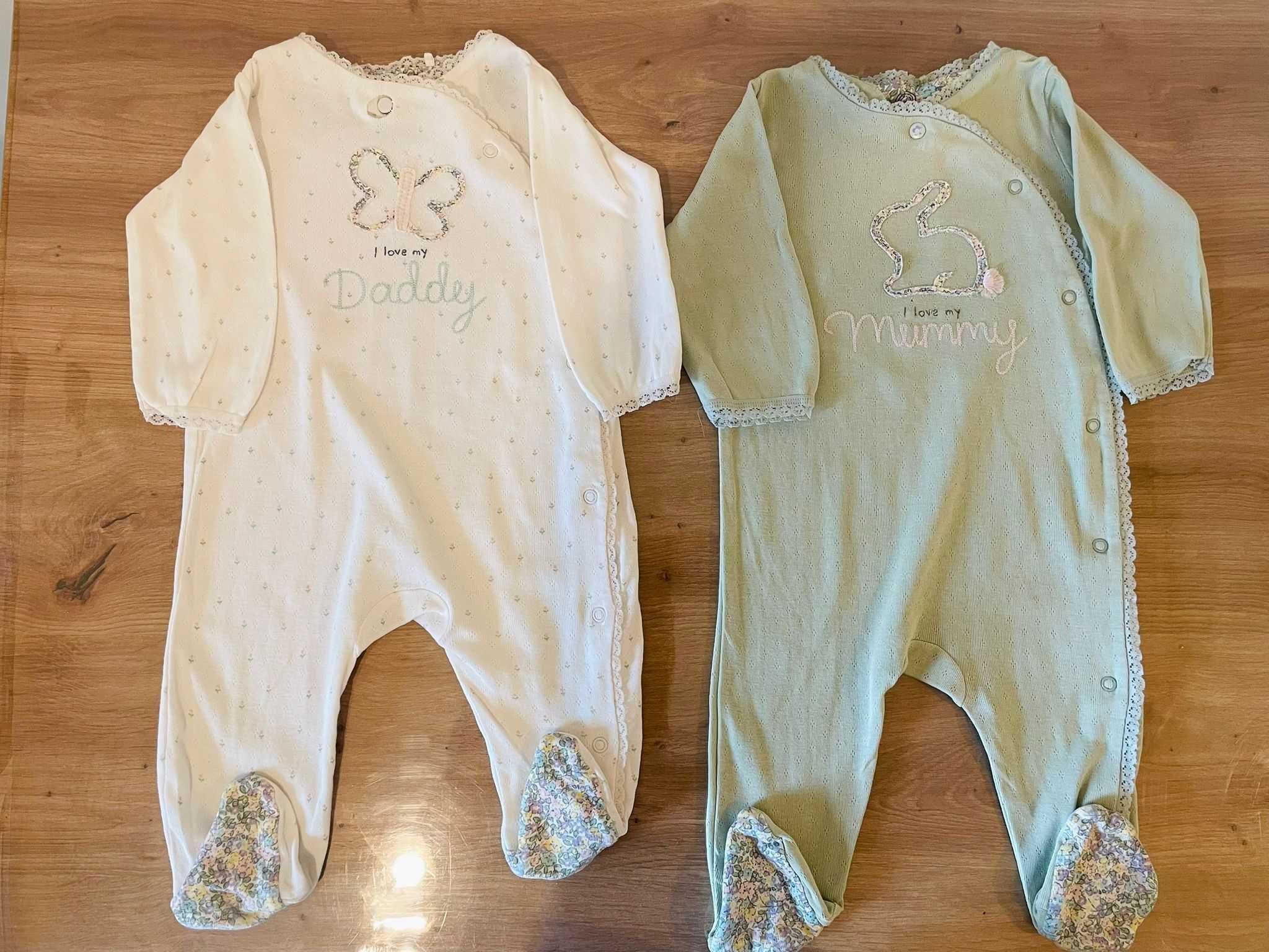 Body bebe, pijamale marimea 74