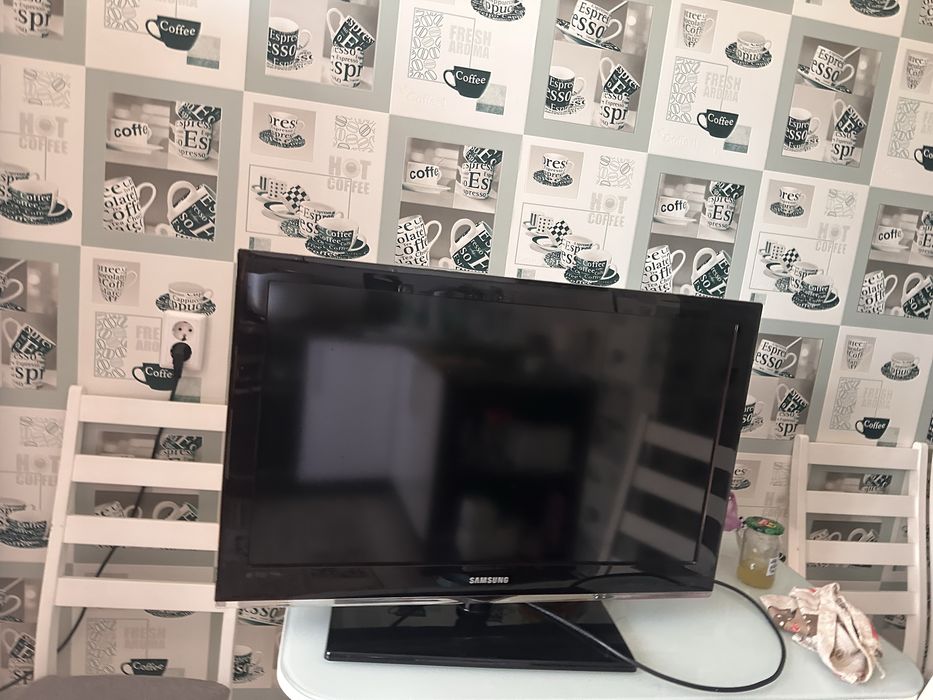 Телевизор Samsung