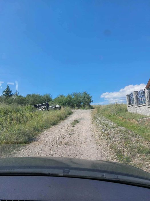 Vand 5000mp teren extravilan la iesire din Huedin catre Belis