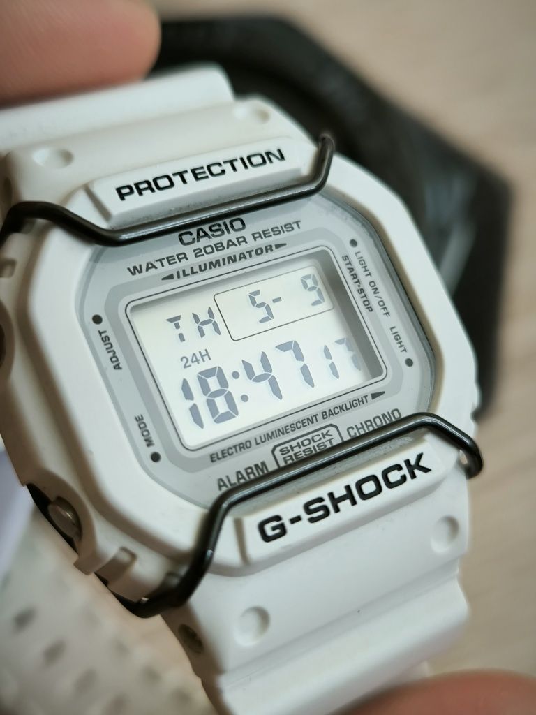 G-Shock dw-5600mw-7er