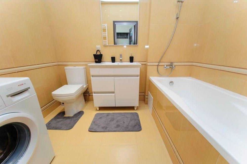 Дава се под наем Едностаен апартамент в София, Дружба 1 - 48 кв.м за 300 € - Снимка #1